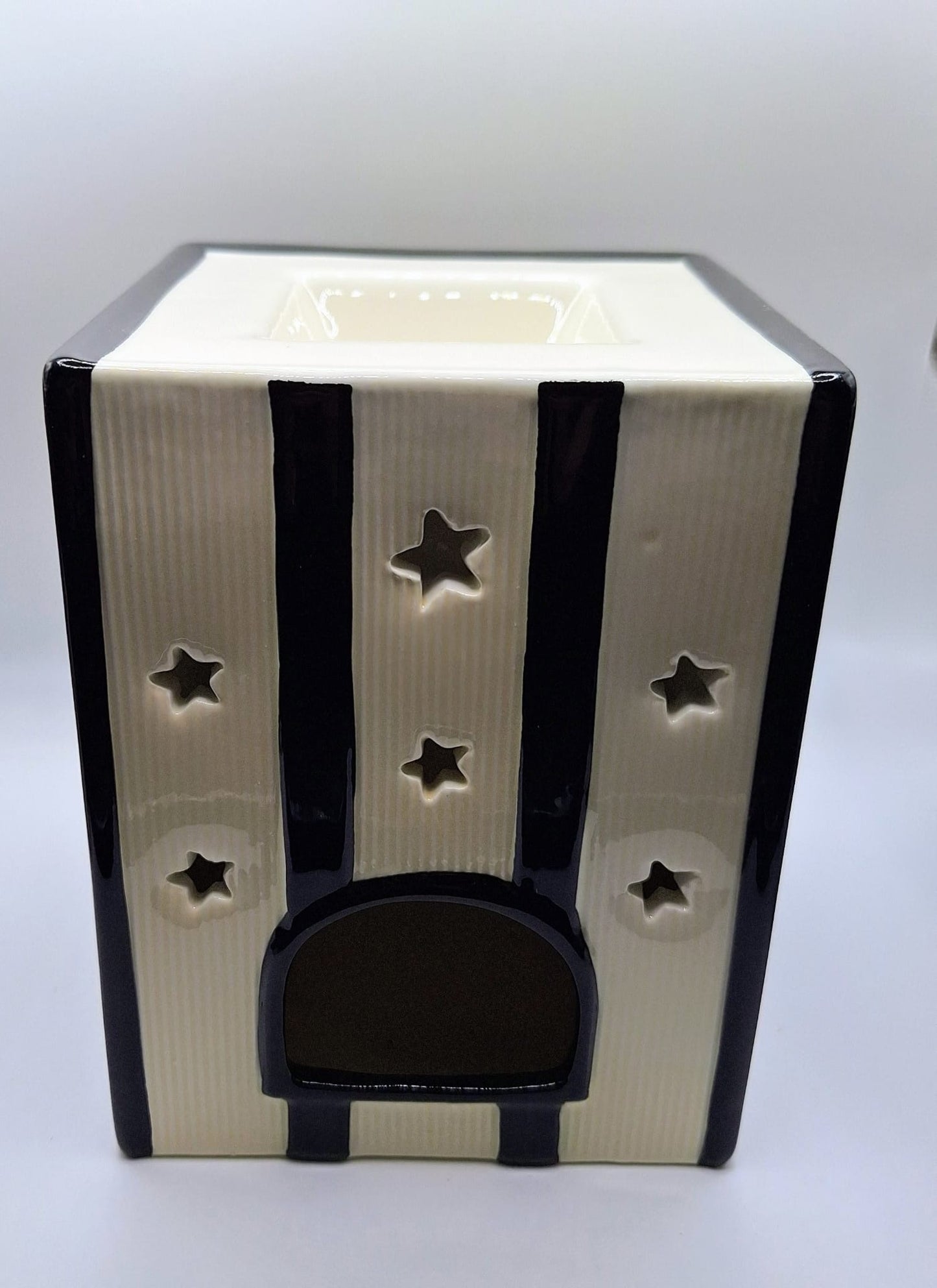 Black Cat Spellbook Tea Light Warmer
