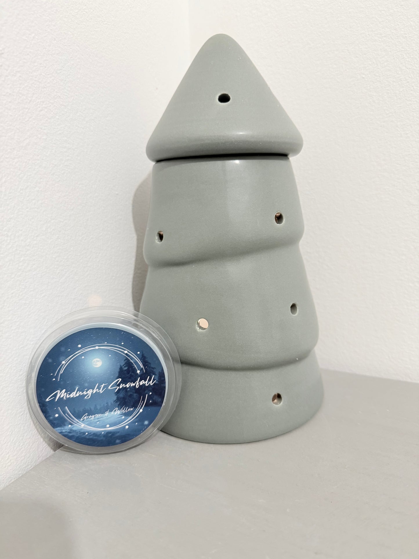 Green Christmas Tree Warmer