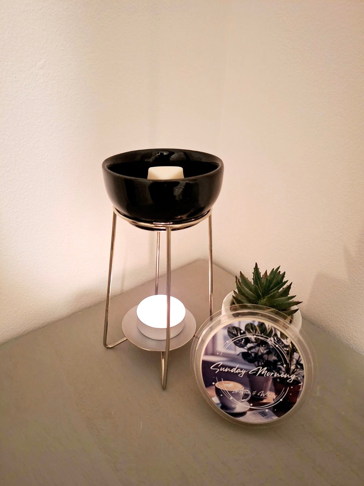 Black Ceramic and Metal Wax Warmer