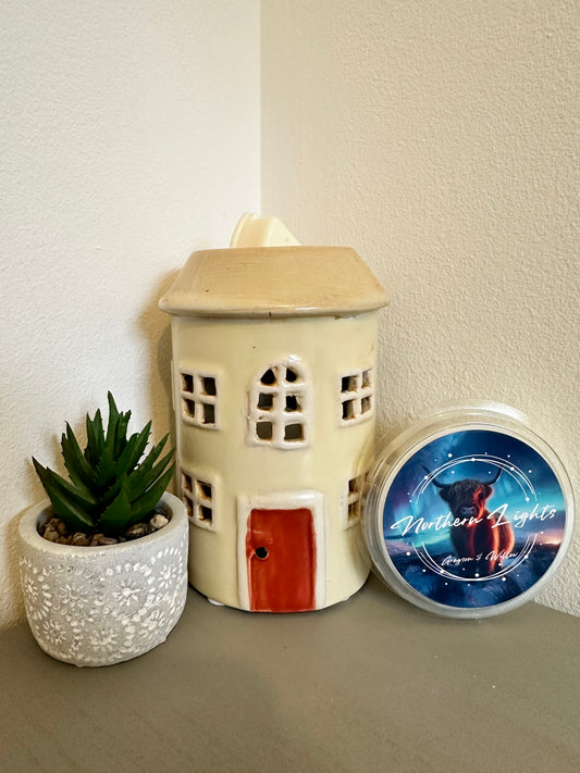 Cream Pottery House Wax Warmer